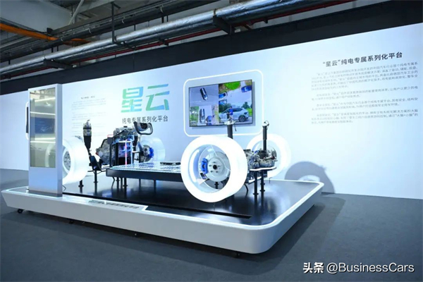上汽牵手华为，为中国汽车市场打造美好灵魂与梦想