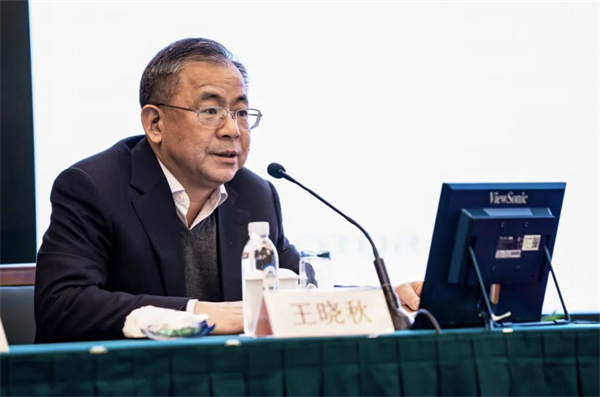 上汽转型进击：自主握指为拳，合资以变应变