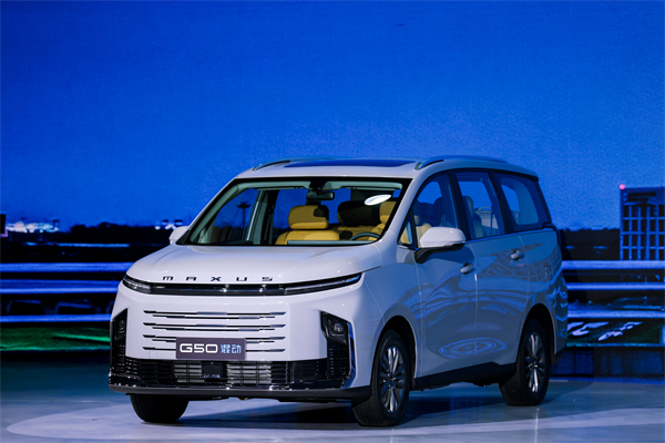 大空间、更省钱、长续航，“国民家用MPV”上汽大通G50混动MPV开启预售，满足家庭用车、旅游出行等全需求！